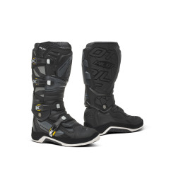 Forma Pilot Boots...